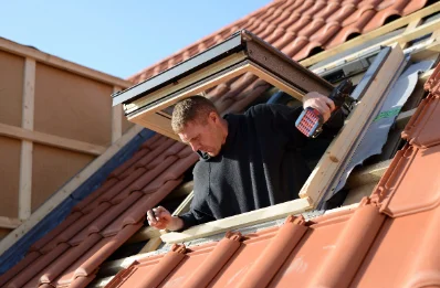 Pose de fenêtres de toit Velux à Chazeuil